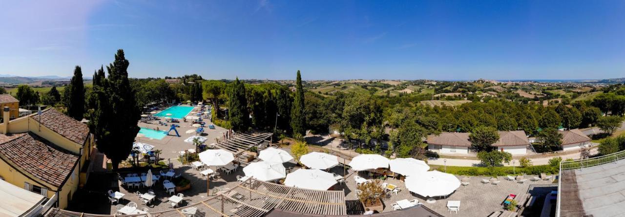 Camping Village Mar y Sierra San Costanzo Exterior foto